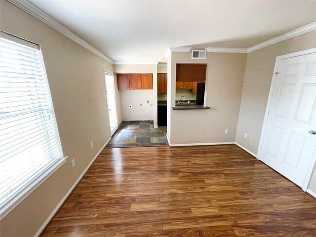 Building Photo - 9303 Hammerly Blvd