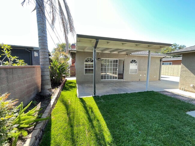 Building Photo - Los Altos Home for Lease