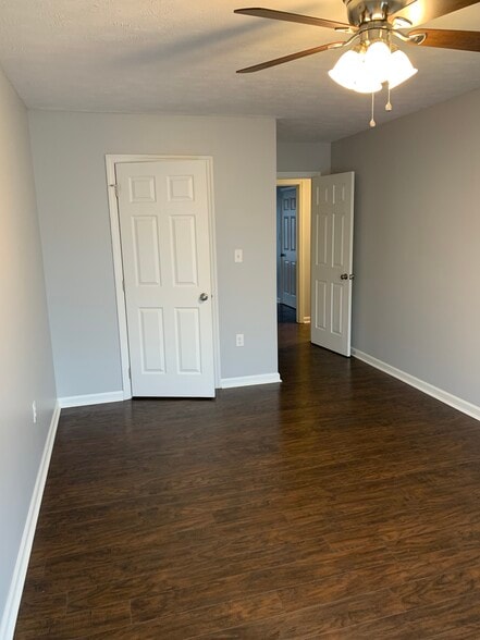 Building Photo - 113 Rystan Pl