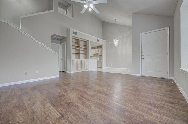 Building Photo - 2509 Riddle Rd