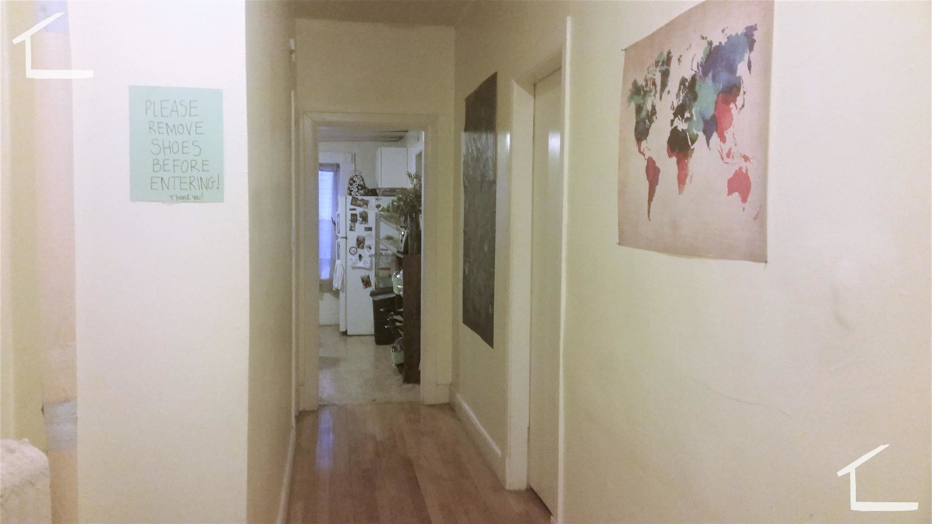 Building Photo - 212 Hemenway St