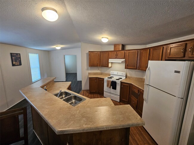 Building Photo - 1225 Osteen St