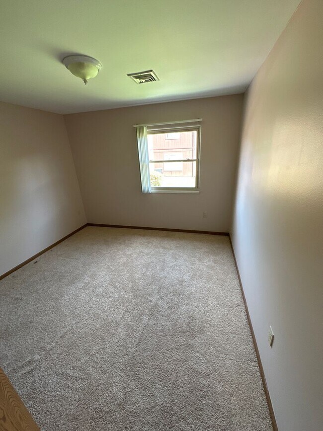 Building Photo - 2 bed 2 bath in Enola East Pennsboro Schools