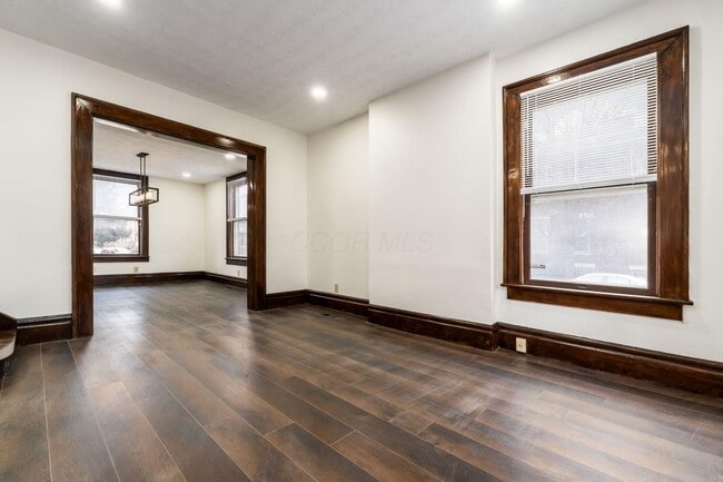 Building Photo - 61 Sherman Ave