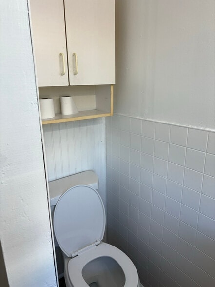 Building Photo - 5208 N Virginia Dare Trail