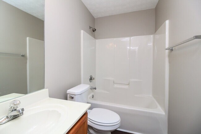 Building Photo - 3268 Tuggle Ives Dr NE