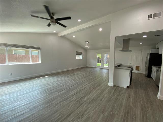 Building Photo - 3035 Townsend Dr