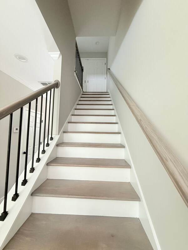 Building Photo - 159 Brad St