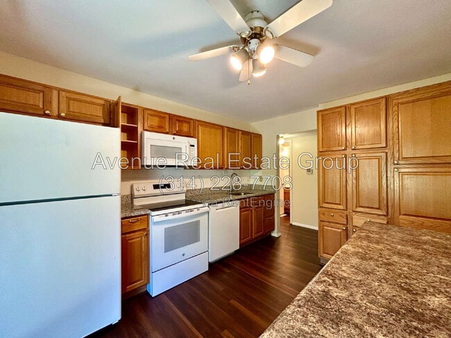 Building Photo - 10379 Forest Brook Ln