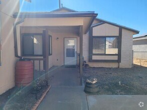 Building Photo - Charming 2 Bed, 1 Bath Home in Rio Rancho ...