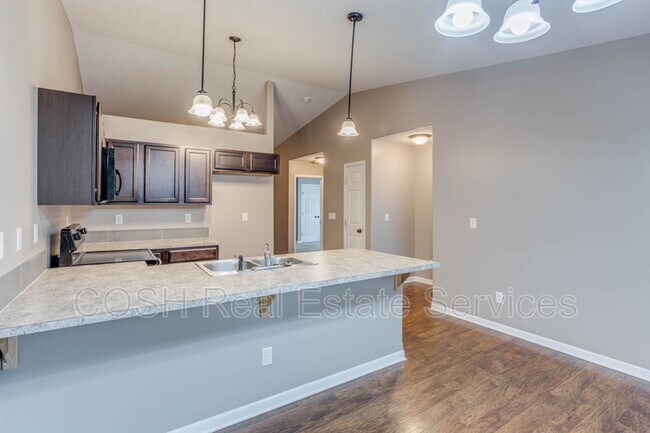 Building Photo - 1054 E Karla Ct