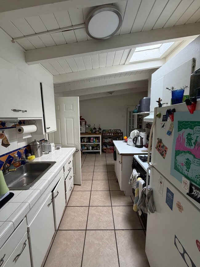 Building Photo - 744 M St