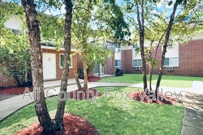 Building Photo - 2909 Willow Ln