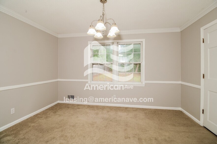 Building Photo - 512 Smith's Market Rd