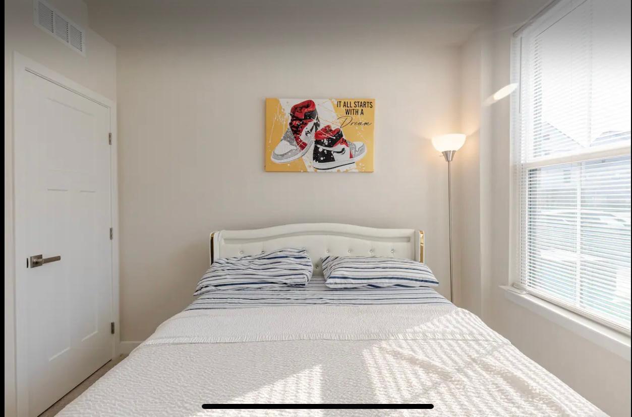 Building Photo - 7824 Yona Ct