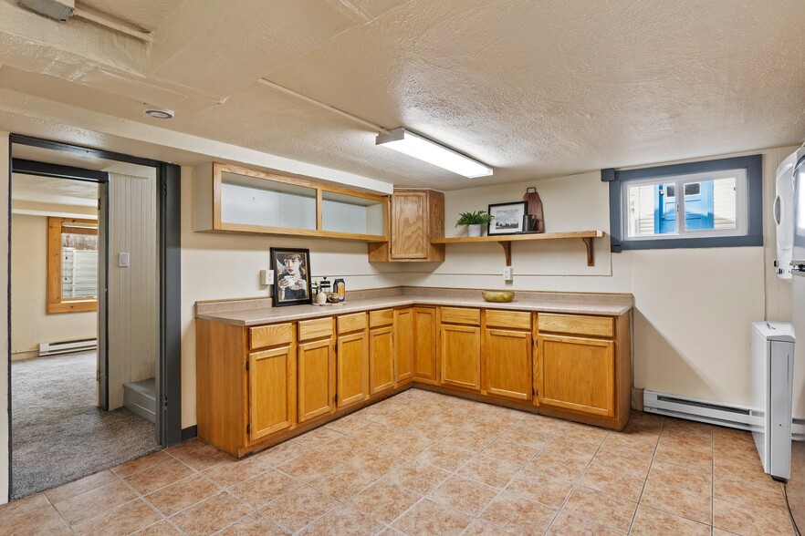 Building Photo - 530 Laporte Ave