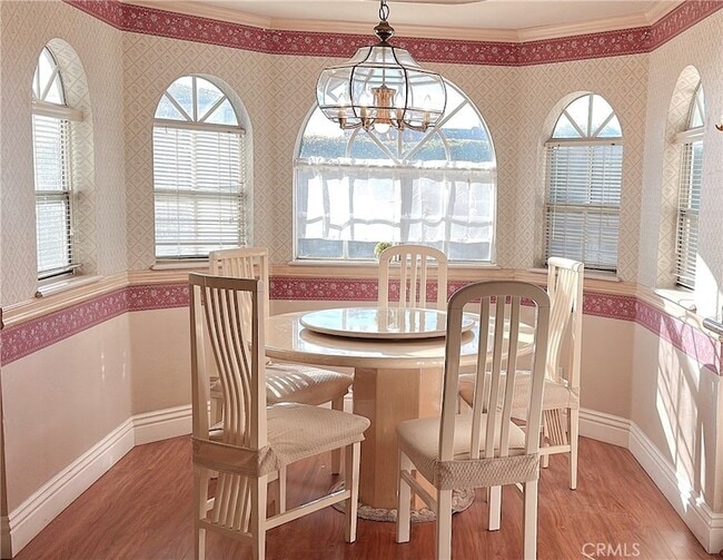 Building Photo - 232 E Floral Ave