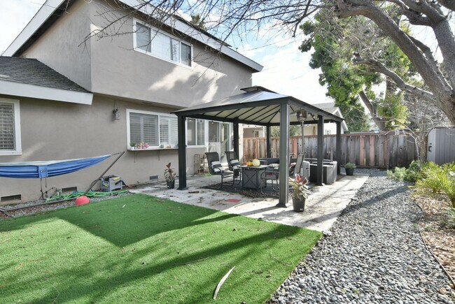 Building Photo - Beautifully Remodeled Blossom Valley 4 Bed...