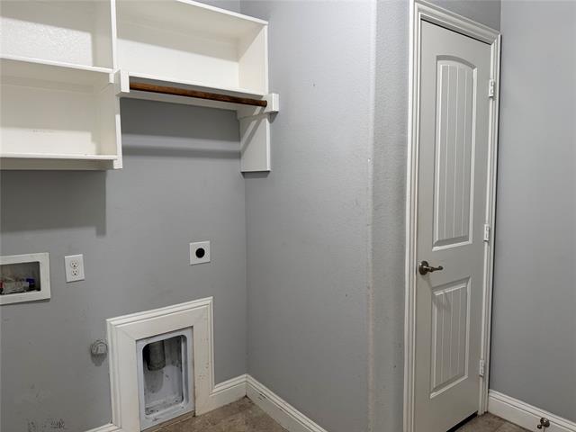 Building Photo - 2417 Kingsgate Dr