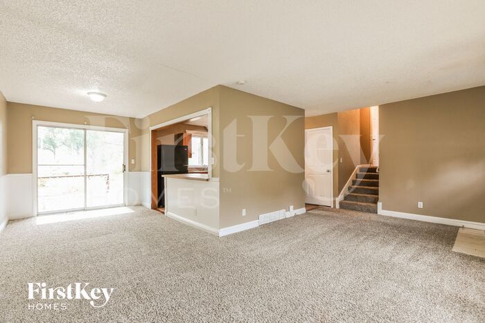 Building Photo - 9313 Fairwood Dr
