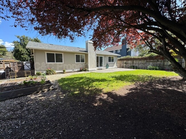Building Photo - 1663 Calle Ranchero Dr