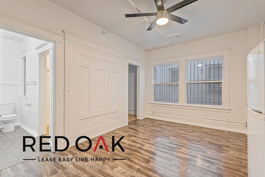 Building Photo - 1420 S Bonnie Brae St