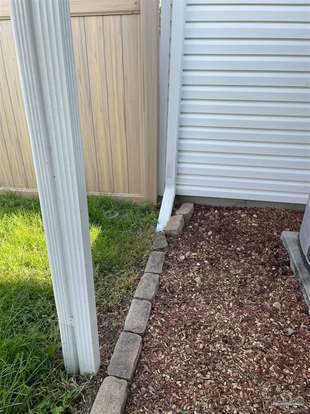 Building Photo - 319 Loveland Cir