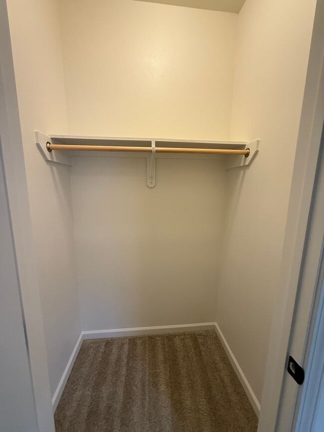 Building Photo - WATER FRONT PROPERTY! BEAUTIFUL 3BD/2BA HOME!