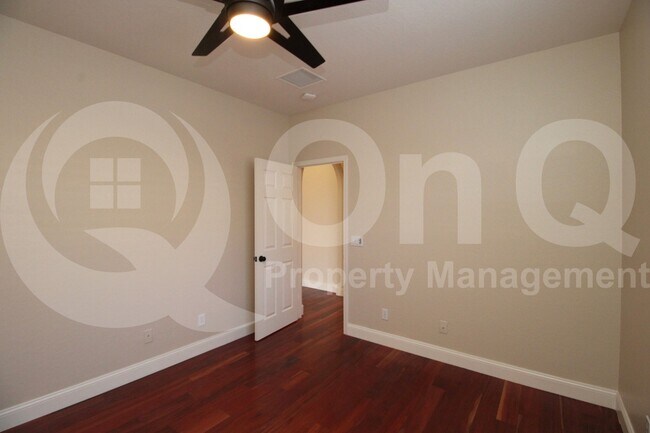 Building Photo - 17008 S 27th Ln