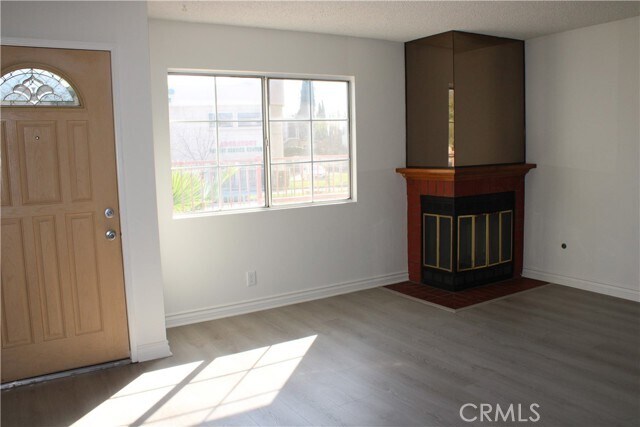 Building Photo - 260 E Beverly Blvd