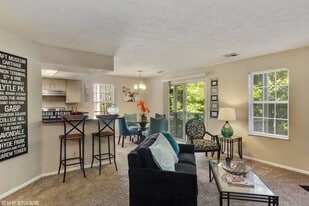 Building Photo - Brookstone Village