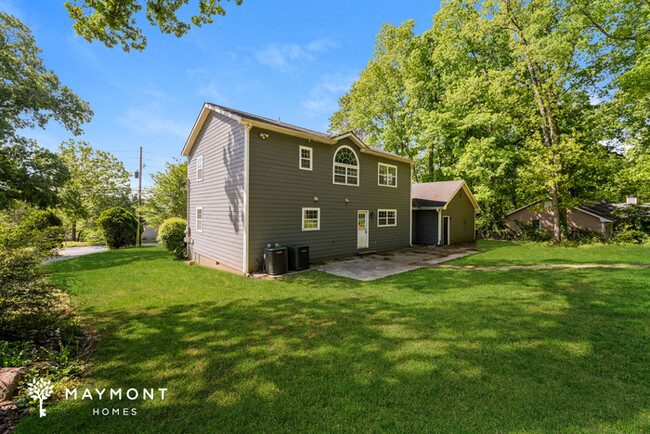 Building Photo - 7627 Fielder Rd