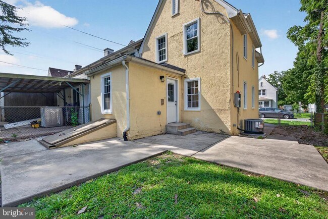 Building Photo - 117 Patapsco Ave
