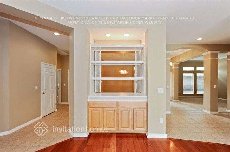 Building Photo - 22744 Robins Nest Ct
