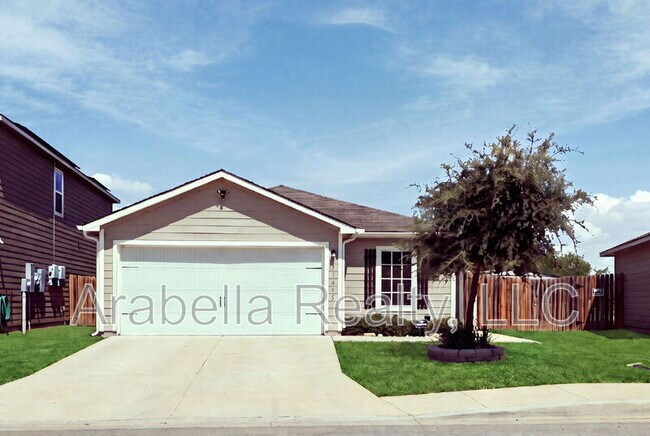 Building Photo - 11641 Claudette St