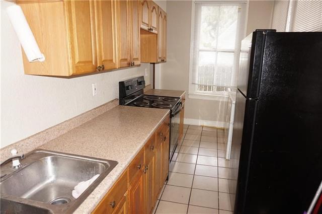 Building Photo - 816 N Carrollton Ave