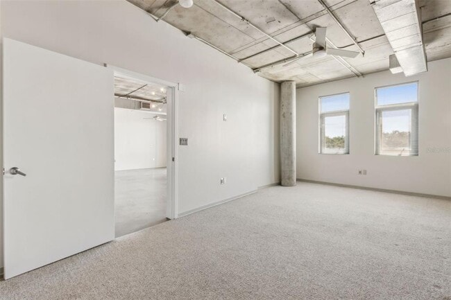 Building Photo - 10 N Summerlin Ave