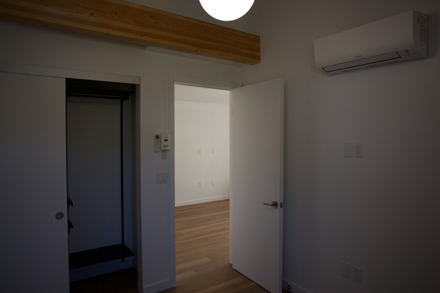 Building Photo - 5435 W 123rd Pl