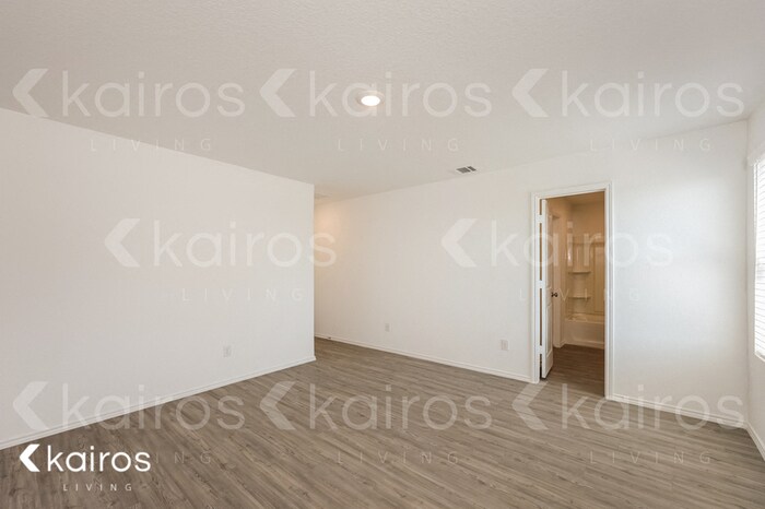 Building Photo - 14318 Calaveras Creek