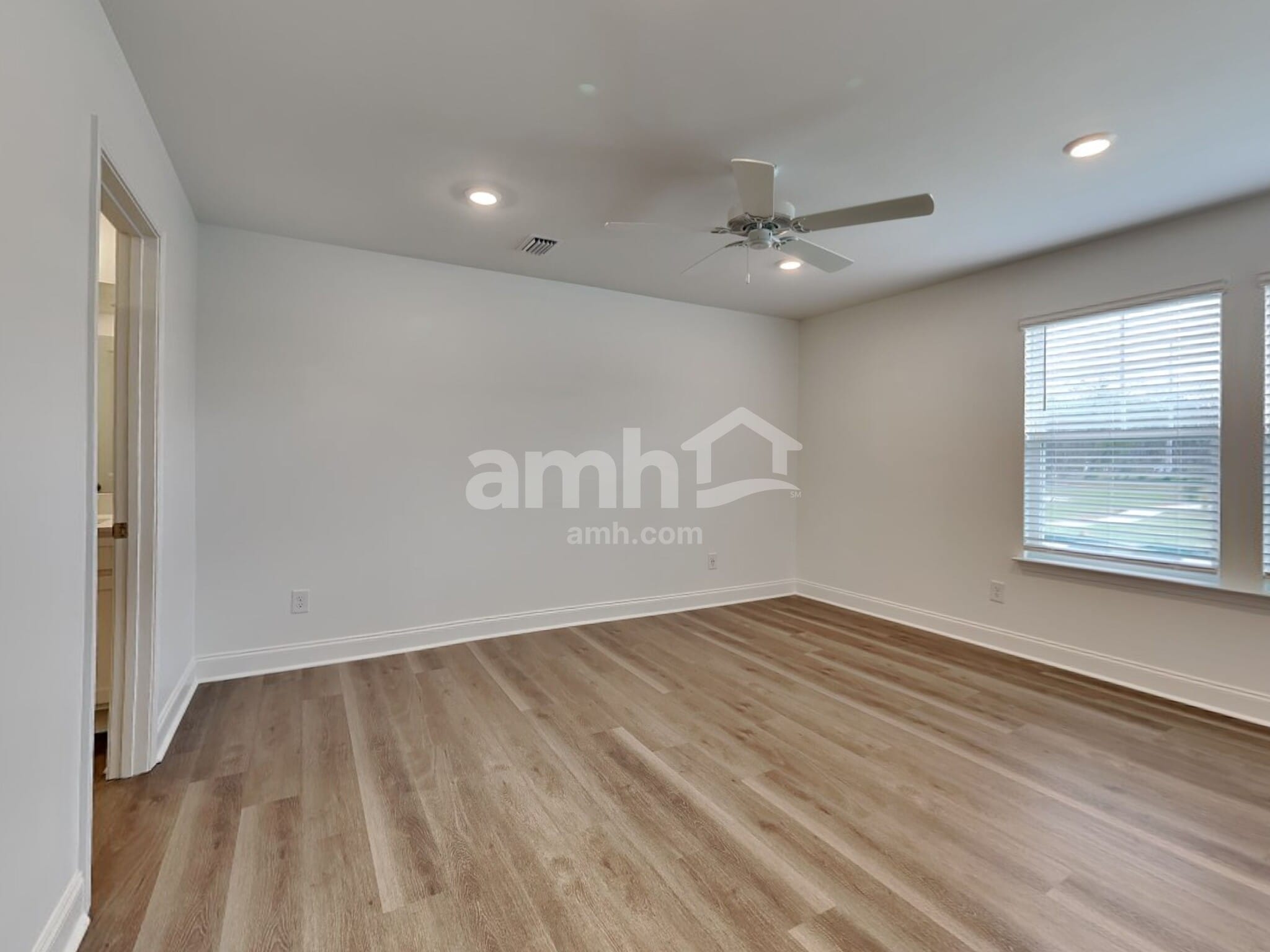 Building Photo - 108 Slice Dr