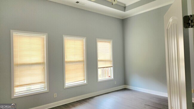 Building Photo - 1801 Orange Grove Pl