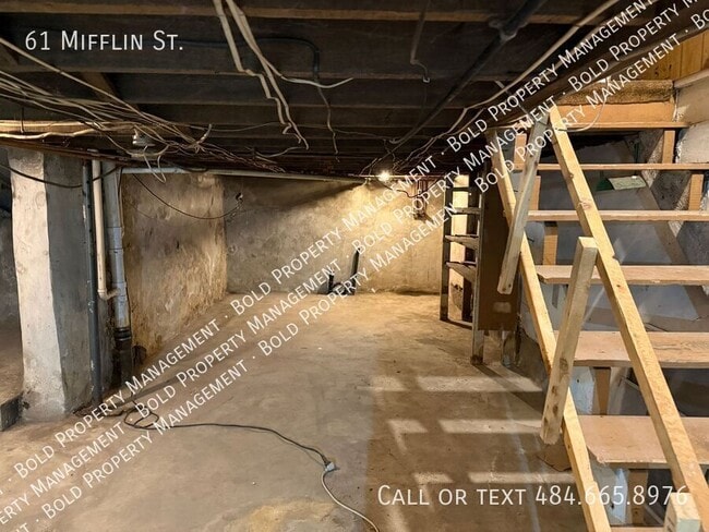 Building Photo - 61 Mifflin St