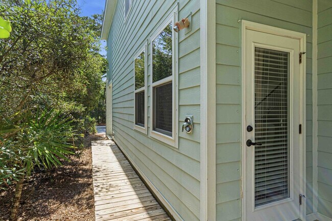 Building Photo - 30 Sandpine Loop