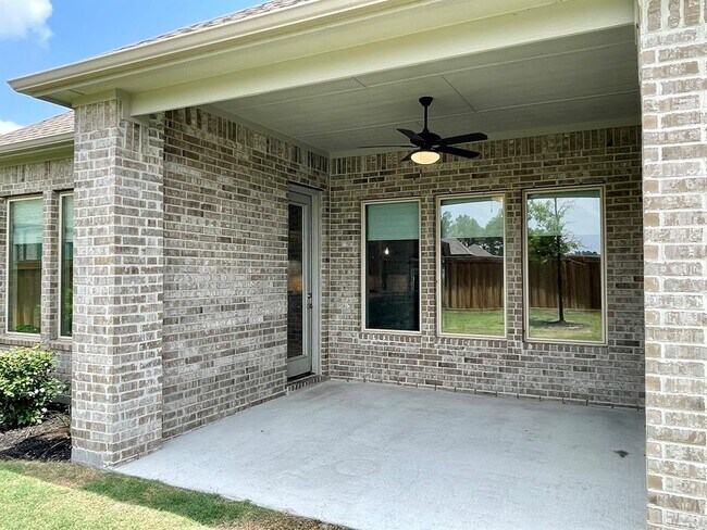 Building Photo - 28162 Briarwood Pass