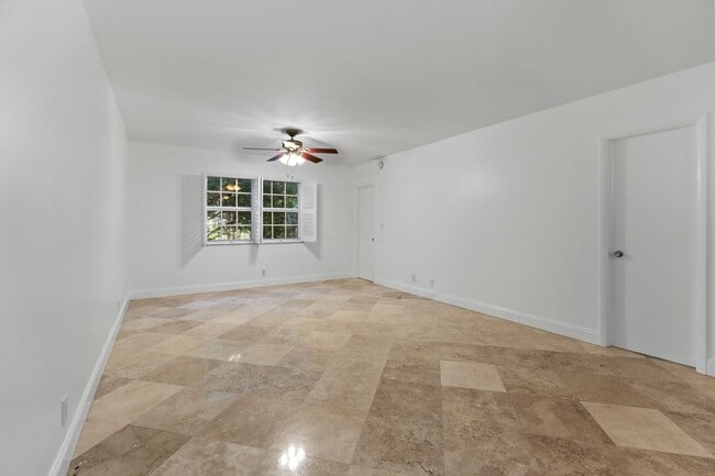 Building Photo - Beautiful Newly remodeled First Floor Condo