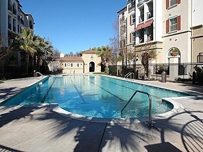 Building Photo - 2BD/2BA Dublin Terraces Condo with Underground Parking, Pool, Fitness Center and More!