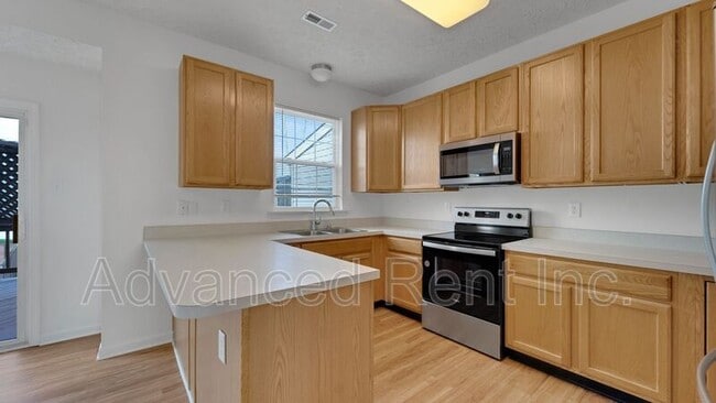 Building Photo - 1404 Roman Ridge Way