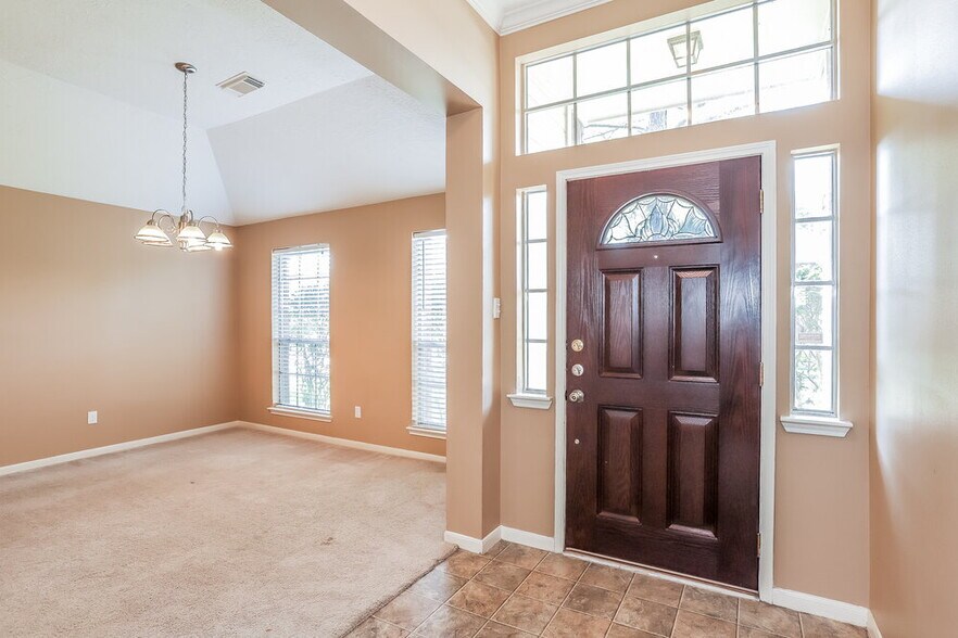 Building Photo - 4910 Stone Harbor Dr