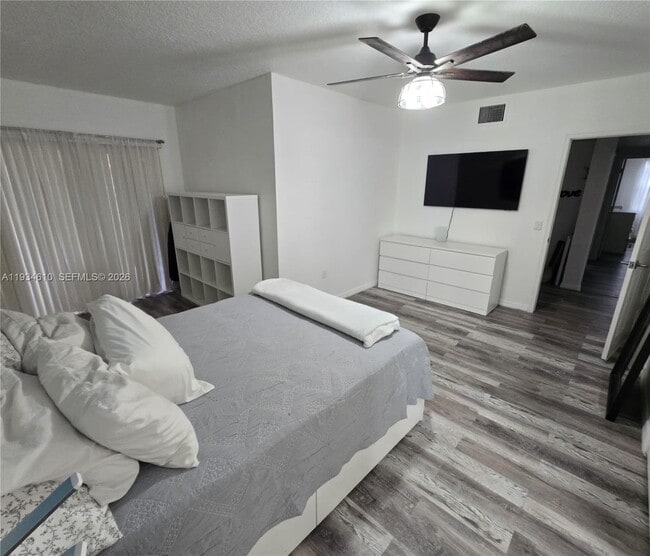 Building Photo - 2007 Belmont Ln