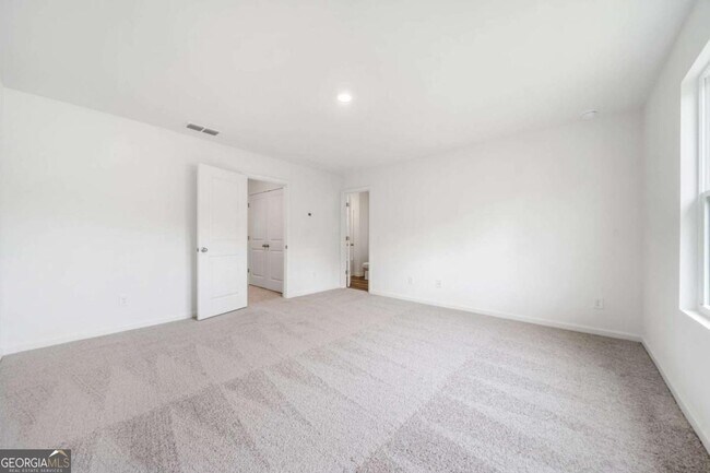 Building Photo - 106 Saginaw Ct